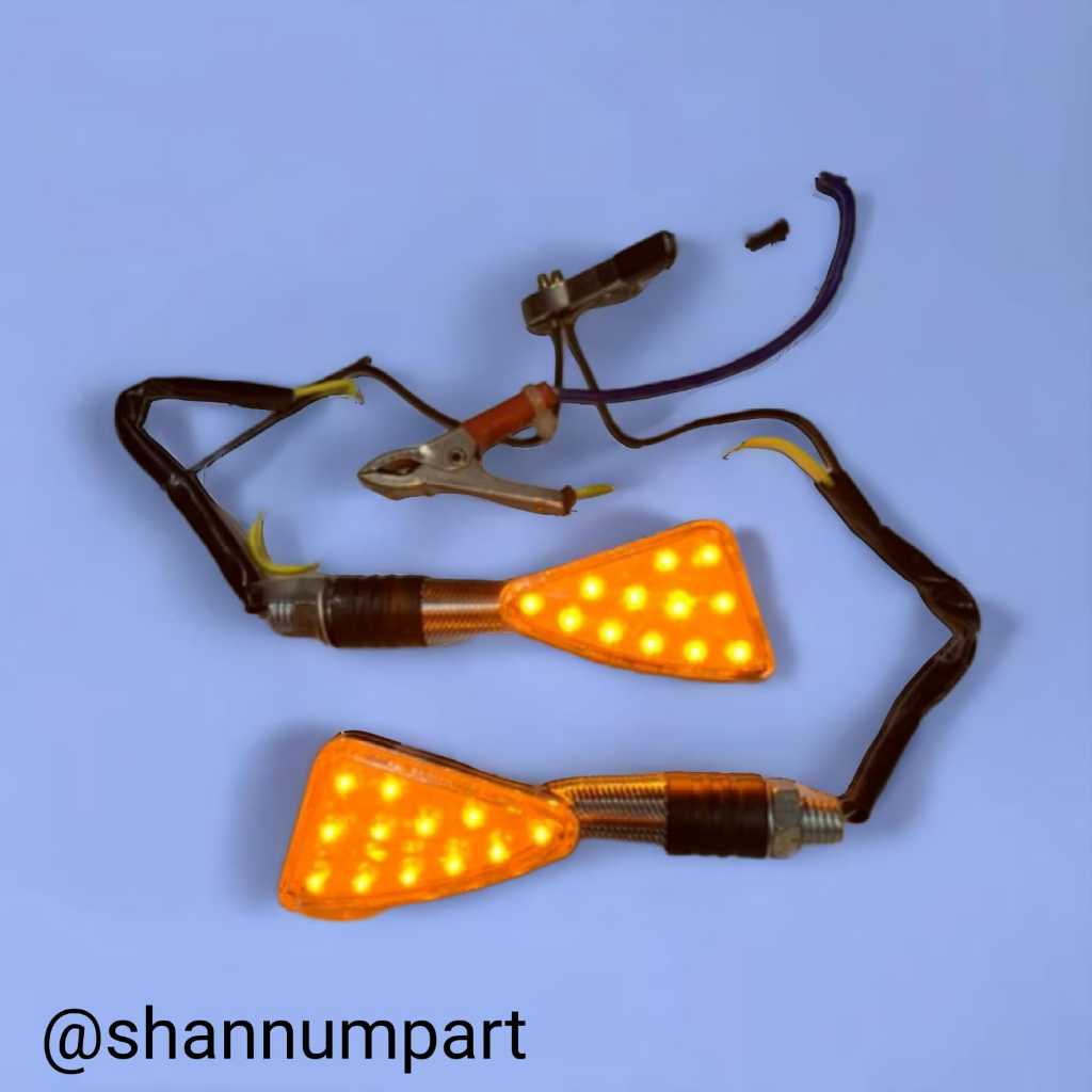 แฟริ่ง Led สามเหลี่ยมนินจา CBR150 CB150R R15 R25 สากล