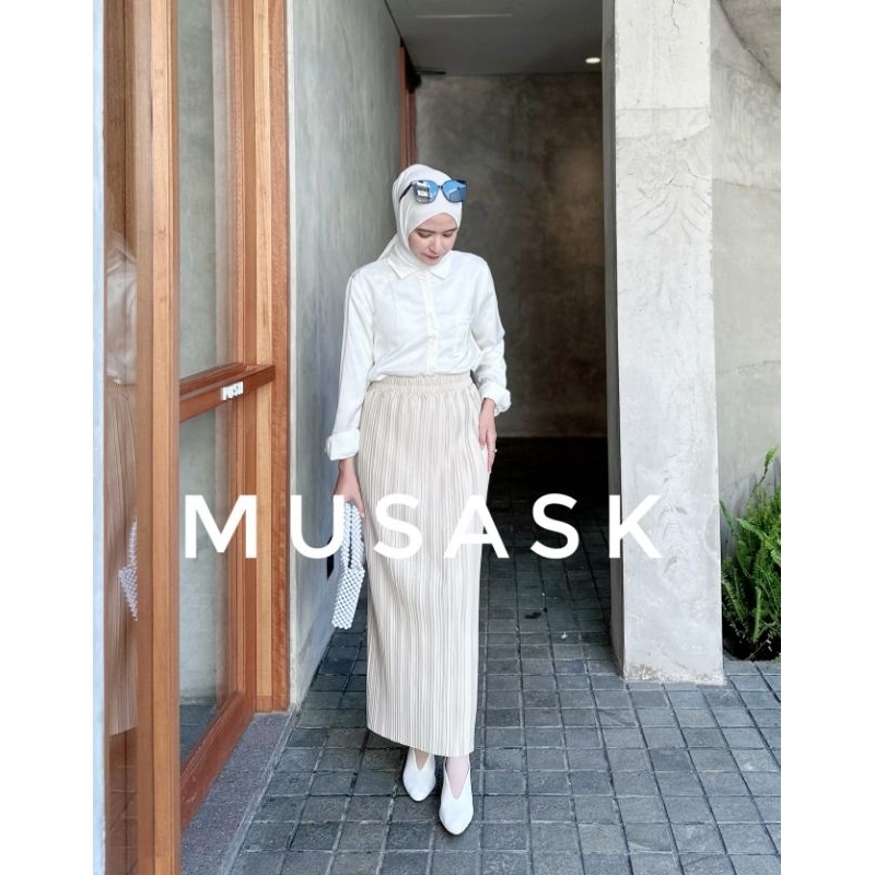 Bb CENTI PLISKET SPAN SKIRT / LONG PLISKET SPAN SKIRT / PLISKET LONG SKIRT CODE 099