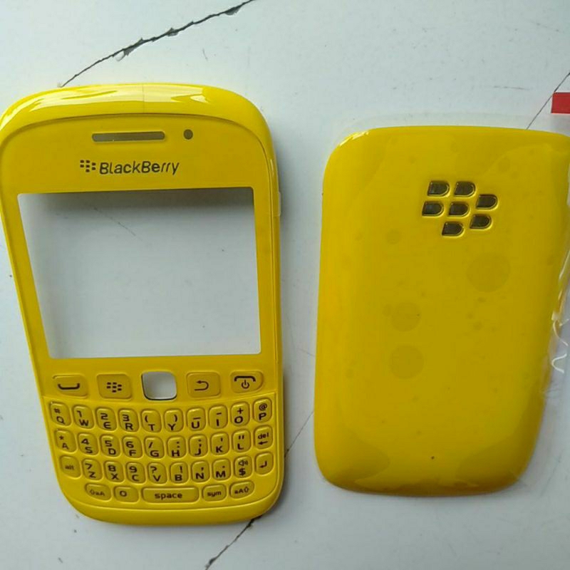 เคส CASING BLACKBERRY 8520 GEMINI ด้านหน้าและด้านหลัง