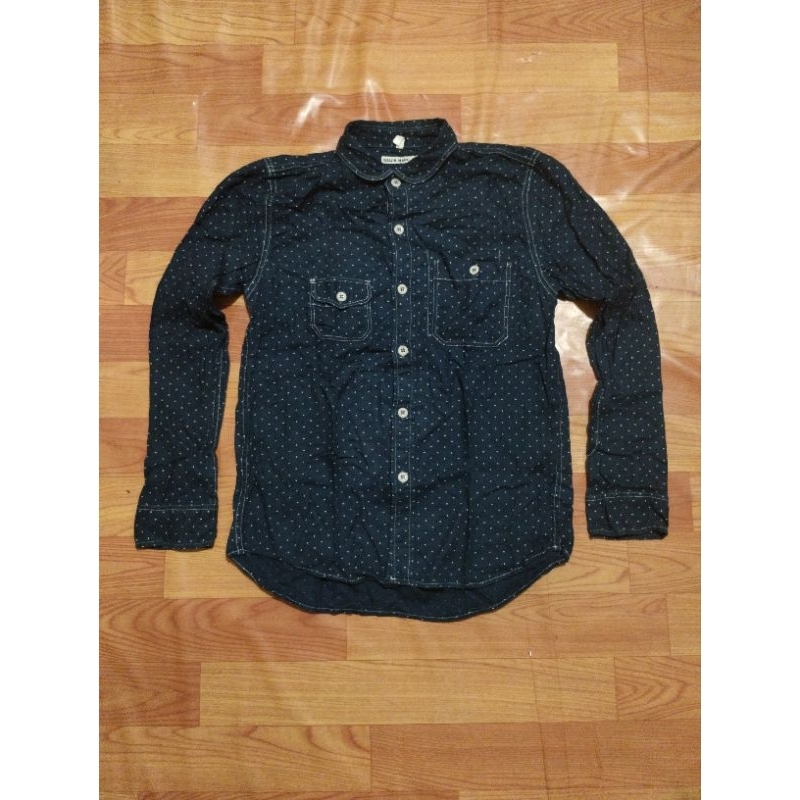 เสื้อลายจุดแขนยาว Gaijin Made