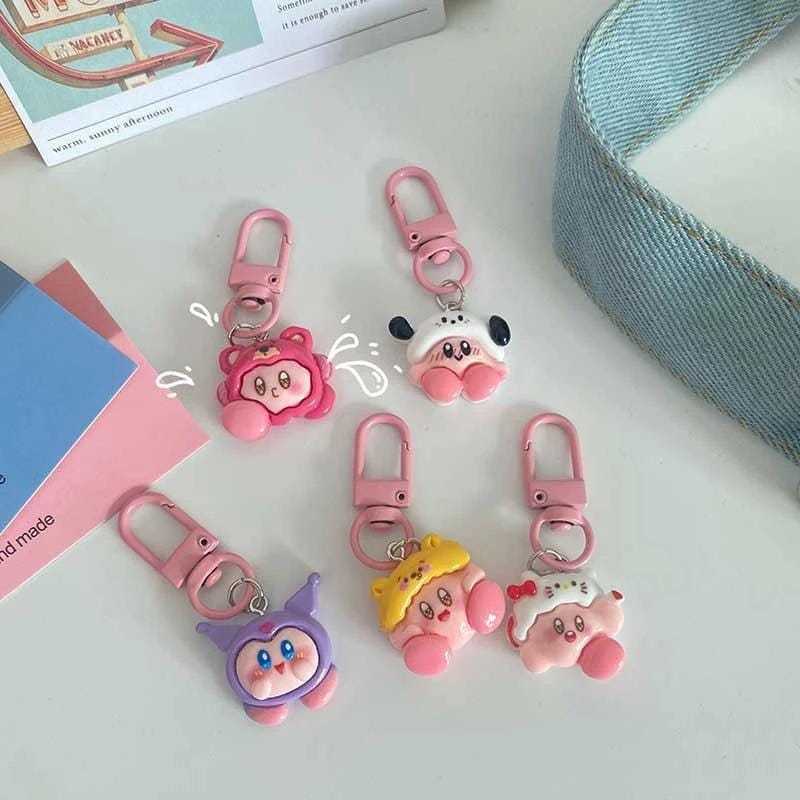 GANTUNGAN FANSTORE_PKU / / Kirby Sanrio พวงกุญแจคอสตูมสีชมพูน่ารัก / Kuromi / Cinamaroll / Hello Kit