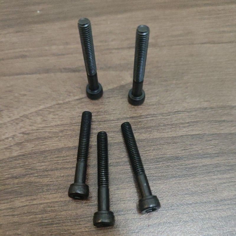 น็อตเหล็ก L M4 x 30 (ต่อ 10 ตัว)