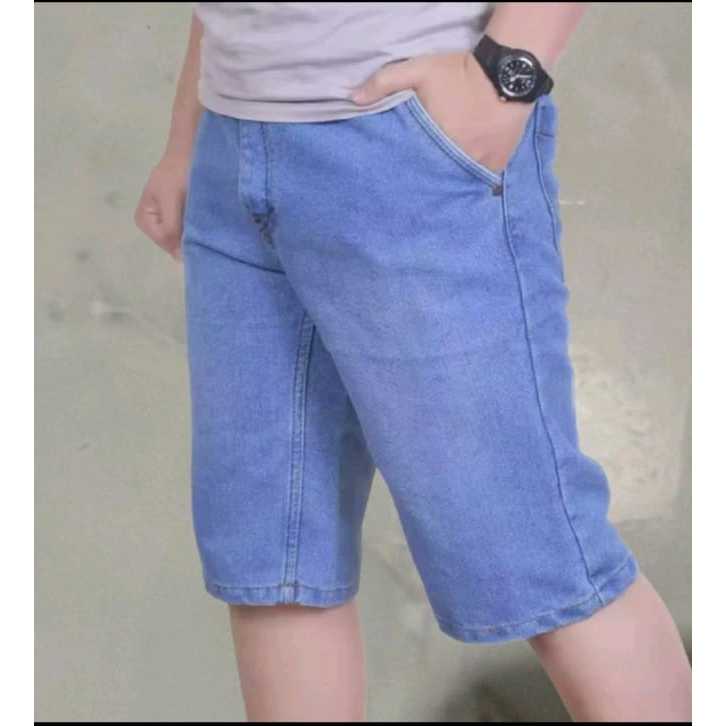 ILY LABEL MENS STRETCH JEANS SHORTS.