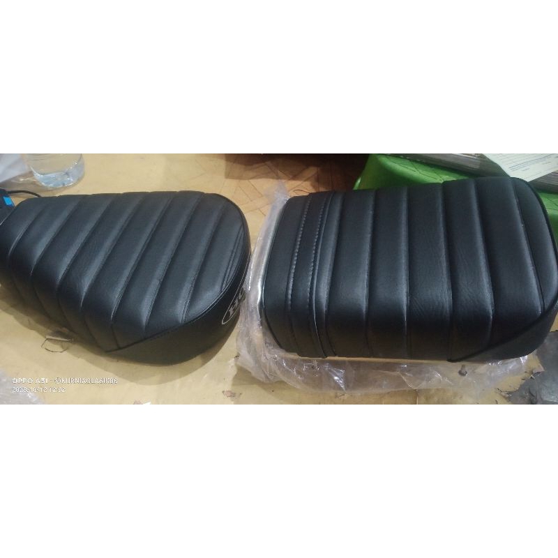JHOK กระโถนแยกเบาะอาน Honda c50 C70 รุ่น grand แยกชุดไม่เต็มเต็งฐานที่นั่งฟองน้ําดีป้องกันแบน supple รับประกันคุณภาพดีเข็มขัดสีดําเต็ม non-blink