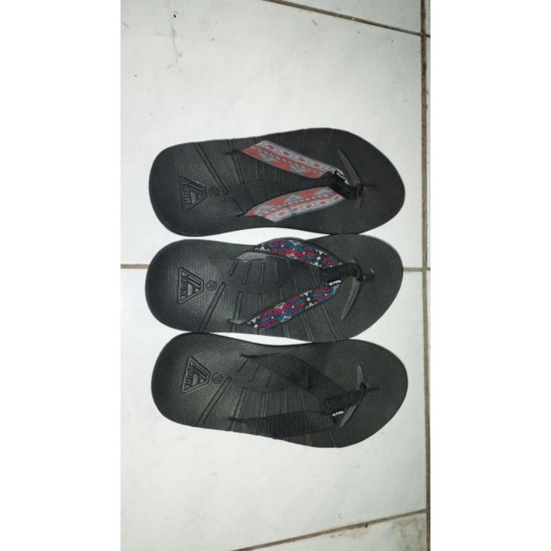 รองเท้าแตะ Alpina***