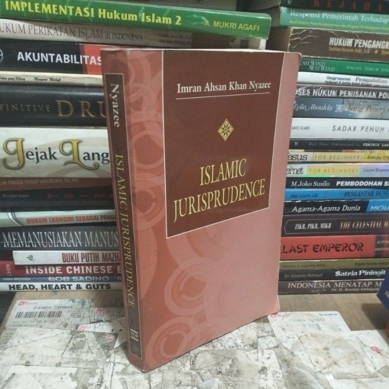 หนังสือนําเข้า ISLAMIC JURISPRUDENCE โดย Imran Ahsan Khan Nyazee