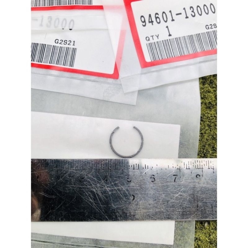 Circlip คลิปปุ่มปากกาลูกสูบ honda original c50 c70 c700 c800 astrea 800 star prima grand supra xv xx