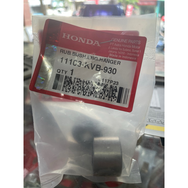 BOSH ARM VARIO/ALL HONDA MATIC ORIGINAL ราคาต่อ 1 ชุด (2 ชิ้น) 11103-KVB-930 11103-k0k-N00