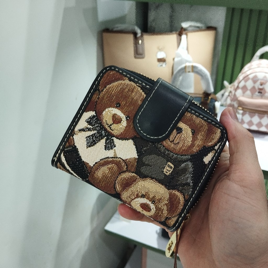 Ttwn BEAR ORIGINAL TT980-A WOMAN กระเป๋าสตางค์ - กระเป๋าสตางค์หมี TTWN ของแท้ - กระเป๋าสตางค์หมี TTWNBEAR - กระเป๋าสตางค์ผู้หญิง - กระเป๋าสตางค์ผู้หญิง - กระเป๋าสตางค์แท้ - กระเป๋าสตางค์ใบสั้น - กระเป๋าสตางค์พับได้ - กระเป๋าสตางค์ใส่บัตร - กระเป๋าสตางค์สั