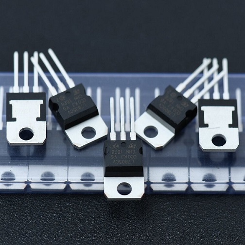 IC REGULATOR L 78055/7806/7808/7809/7812/7815/7818/7908/7912/7915