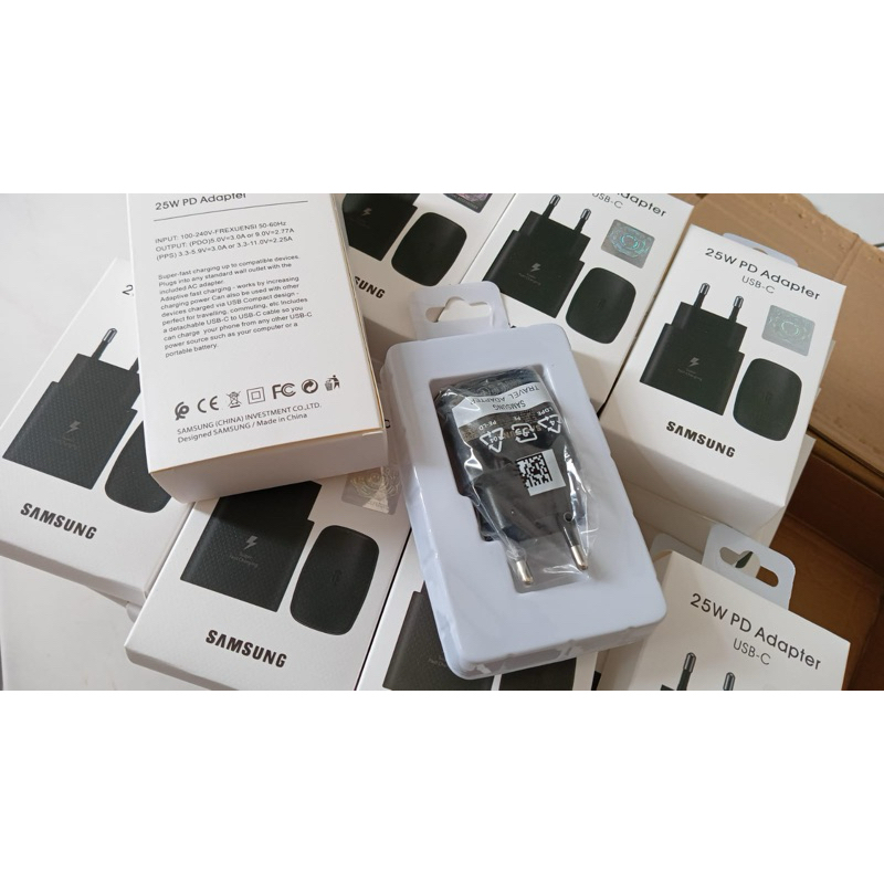 SAMSUNG 25 W ADAPTER