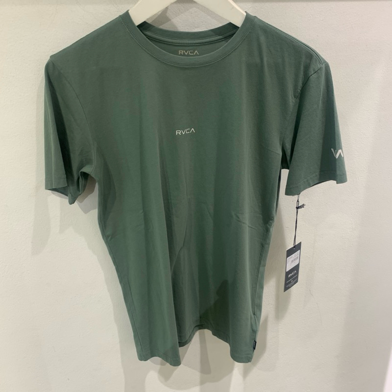 Original Rvca เสื้อยืดผู้ชาย Rvca Offset Ss Tee Gnb ใหม่