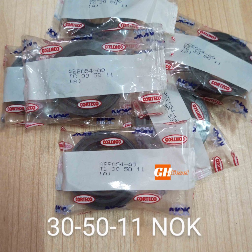 ซีลน้ํามัน TC 30 50 11 / 30 50 8 / 30 55 12 / 30 62 5 NOK TTO TRACTOR WHEEL SEAL G 900 / NS 80 - 100