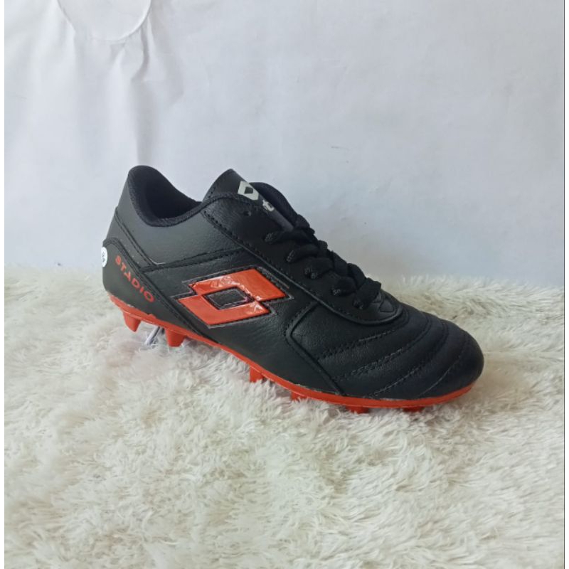 รองเท้าฟุตบอลเด็กหนัง Piyu LOTTO STADIO พร้อมพื้นรองเท้าเย็บ