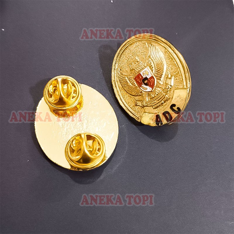 ADC Cor เข็มกลัดรูปไข่ Pin ADC Oval Garuda Cor รุ่นเข็มกลัด - หมวกต่างๆ