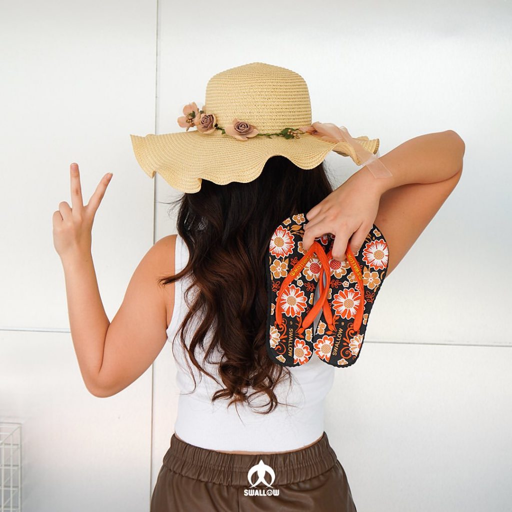 ORIGINAL 89story - WHOLESALE SANDALS CONTAINS 6 Swallow Nice Floral Flip-flops (ต่อ 6 ชิ้น)