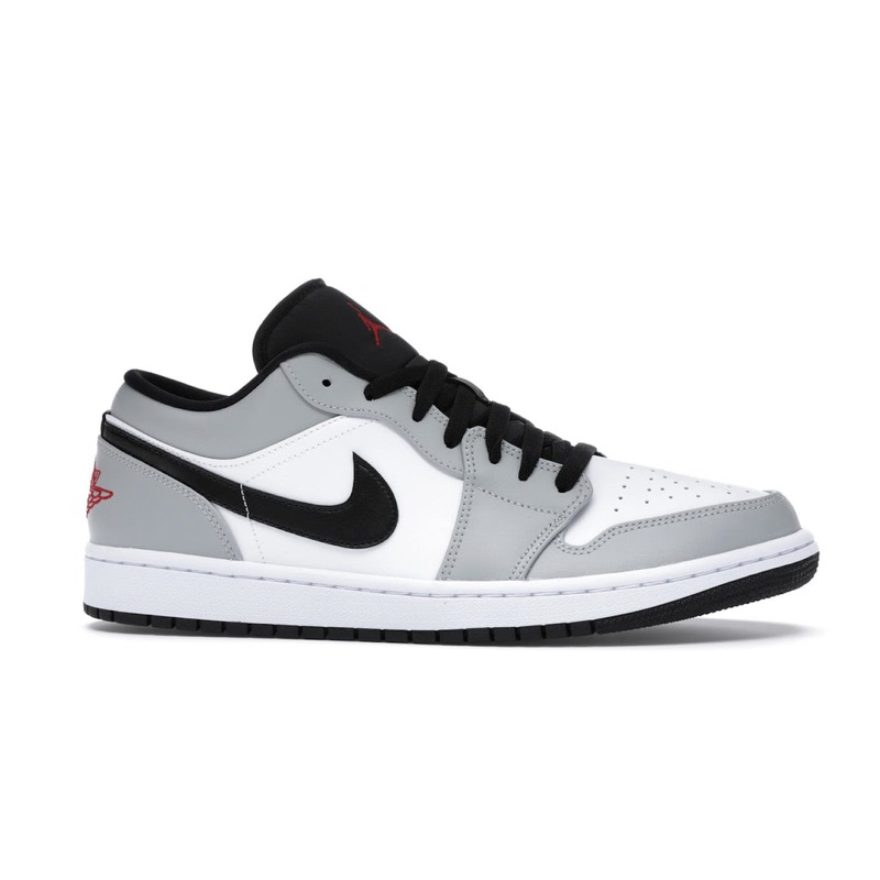 Nike Air Jordan 1 Low Light Smoke สีเทา 553558-030