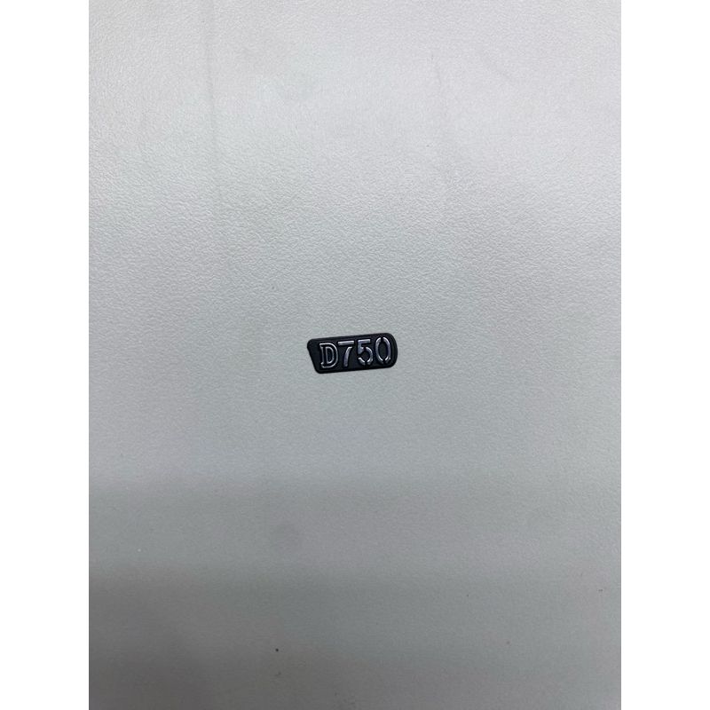 สัญลักษณ์โลโก้สําหรับ Nikon D750
