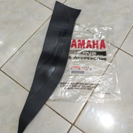 Bordes, พรม, ยาง, ที่วางเท้าฐาน Footrest Mat Aerox 155 2017-2020 ขวาซ้าย Original B65-F7484-00 B65-F7483-00 Yamaha อะไหล่แท้