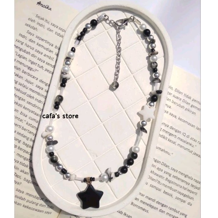 สร้อยคอสีดํา Y2K | สร้อยคอดาวสีดํา | สร้อยคอหิน | สร้อยคอ Y2K | ชาติพันธุ์ชาติพันธุ์ | ดาว | ดาวดาว