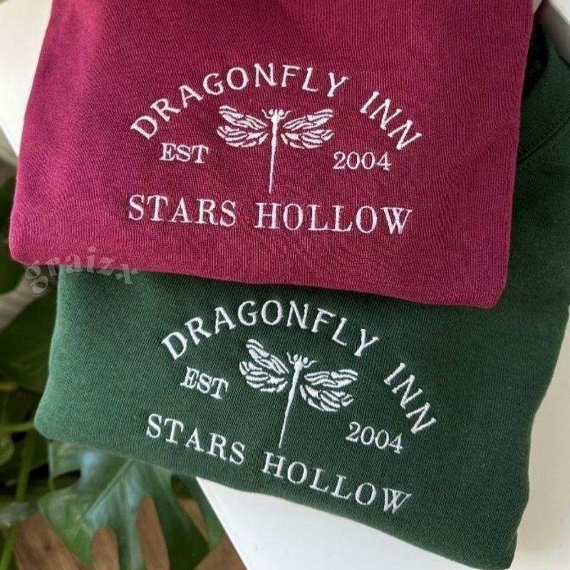 Graizx - 158 Dragonfly Inn Stars Hollow โดย Gilmore Girls Sweater