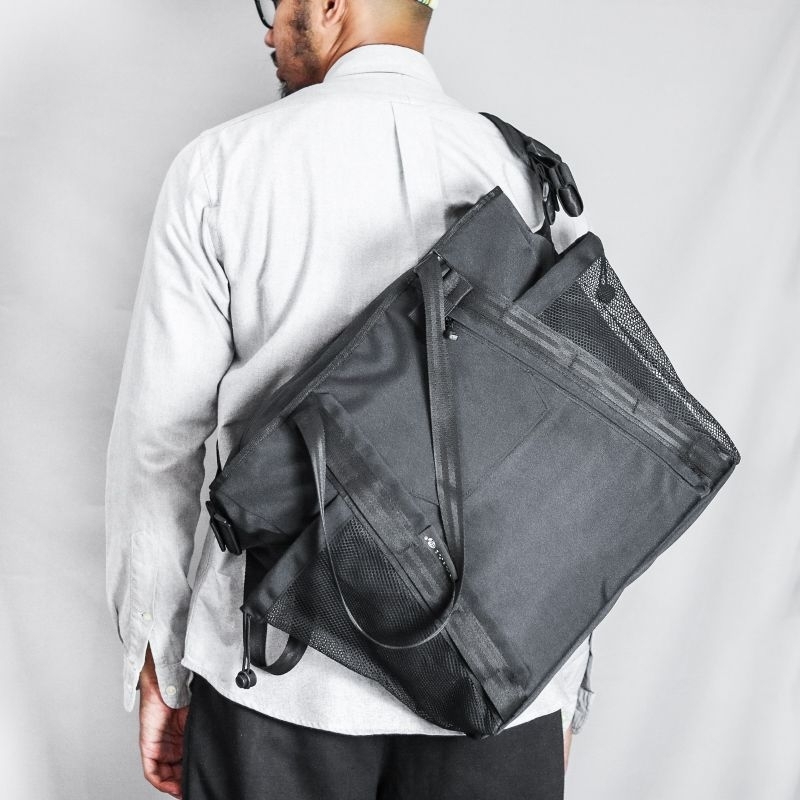 Honeybadgear Detour Tote Bag กระเป๋าสะพายข้าง