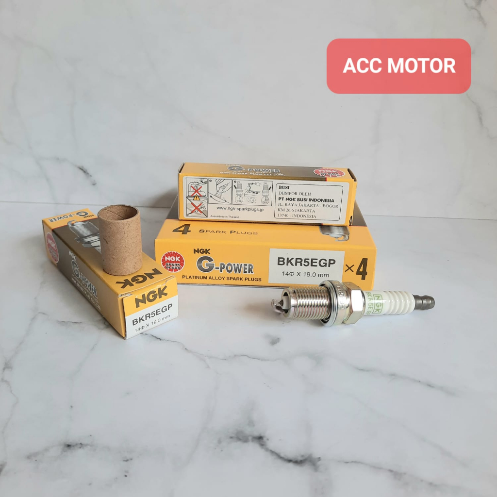 หัวเทียน NGK Platinum Mitsubishi Delica Kuda Lancer BKR5EGP ORIGINAL