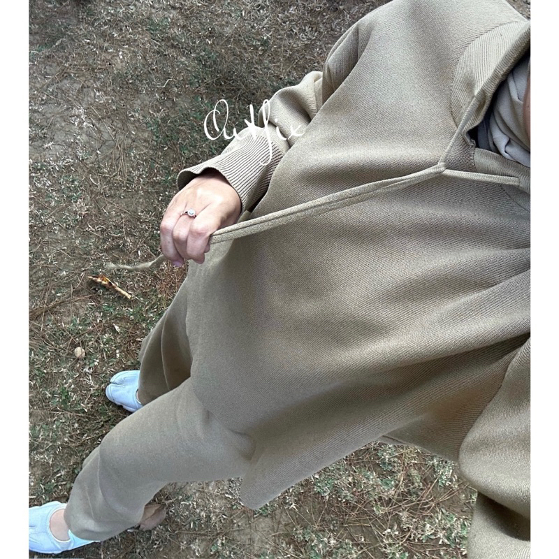 HODIE BASIC SET [OLIVE]