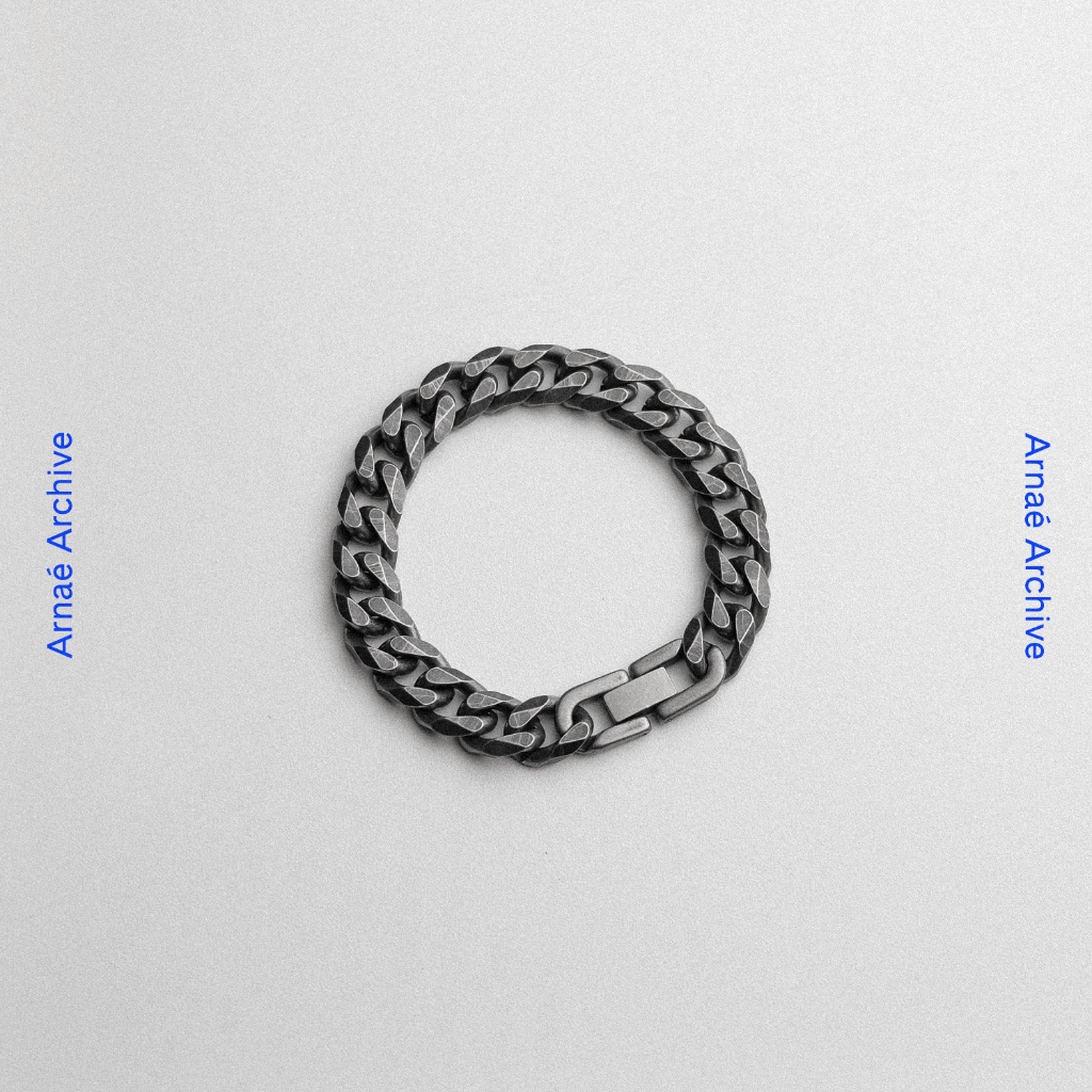 Arnaé Archive Brushed Cuban Chain Bracelet สแตนเลสระดับพรีเมียม Unisex สร้อยข้อมือป้องกันสนิม