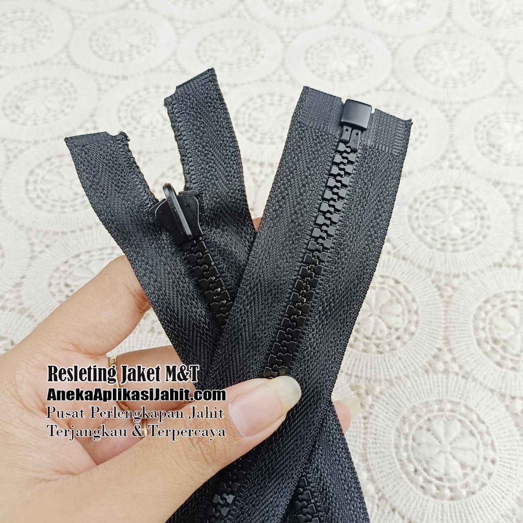 1 ชิ้น VISLON REVERSIBLE JACKET ZIPPER M&T 30 INCHES