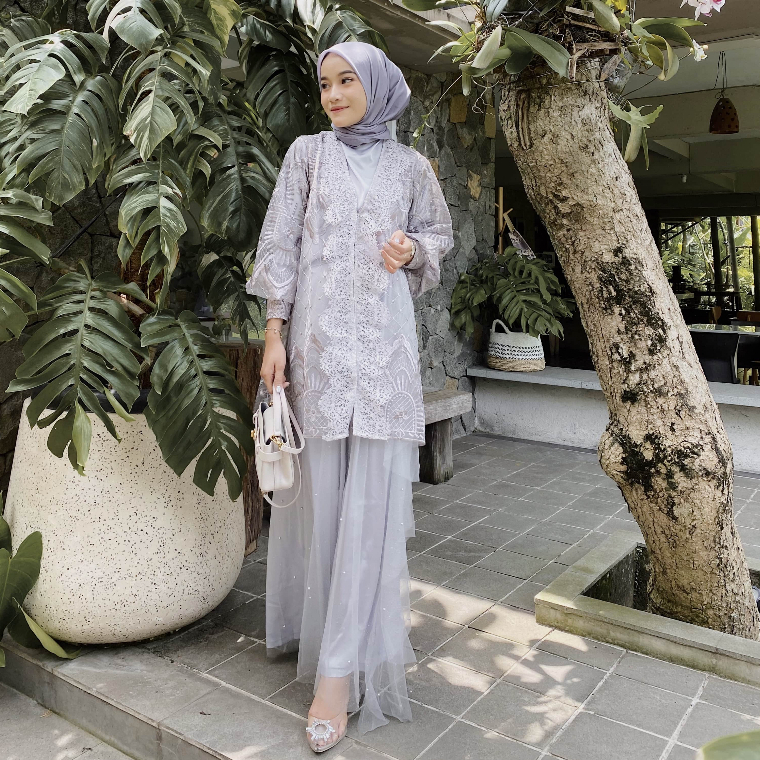 Velma OUTER Tulle Kebaya Modern/ผู้หญิง OUTER