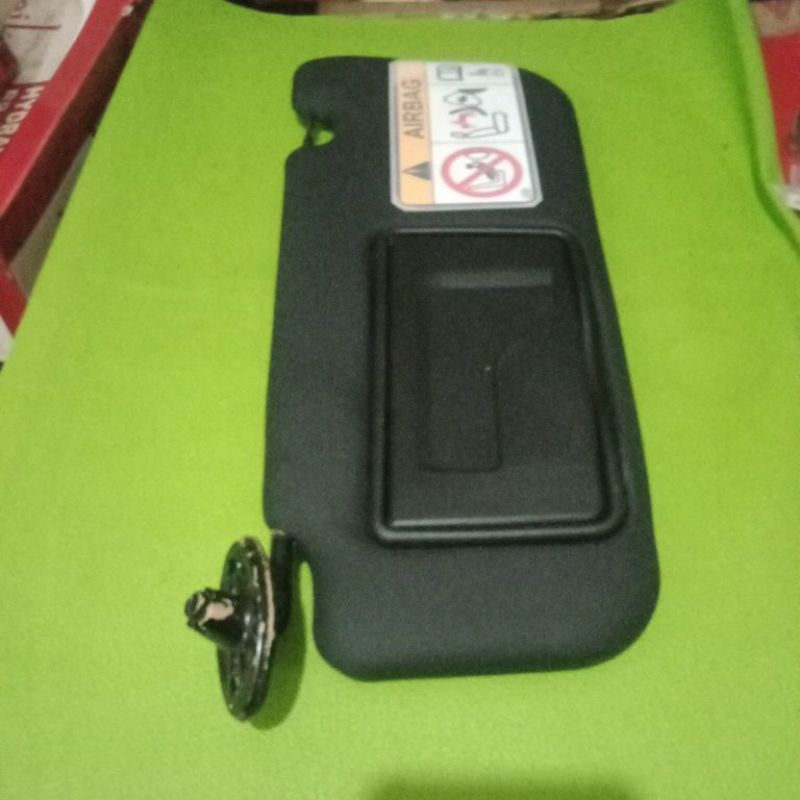Matahari Yaris Vios limo Sun Hood การประมูลซ้ายเดิม