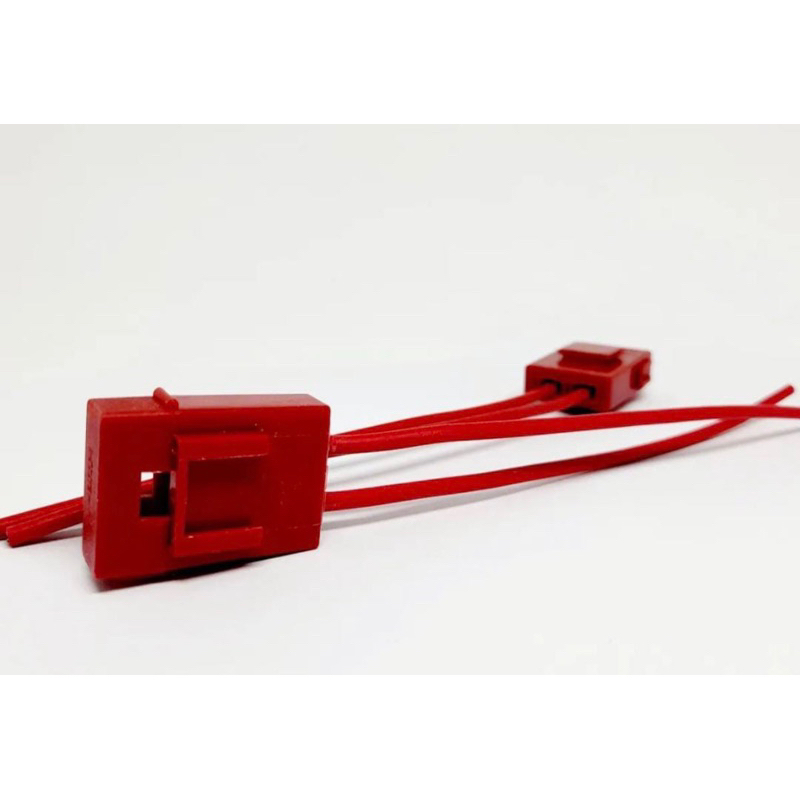 MERAH MOTORCYCLE FUSE HOUSING + FUSE 15A สีแดงราคา 1 ชิ้น