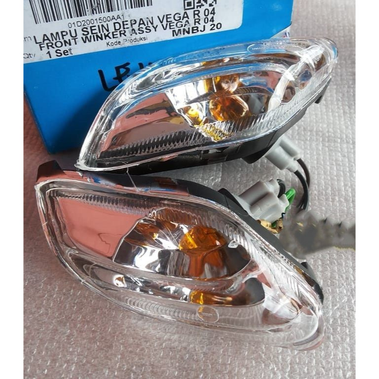 01-D20-01-005-00AA ไฟเลี้ยวหน้า Yamaha Vega R 04 2004 Assy WIN