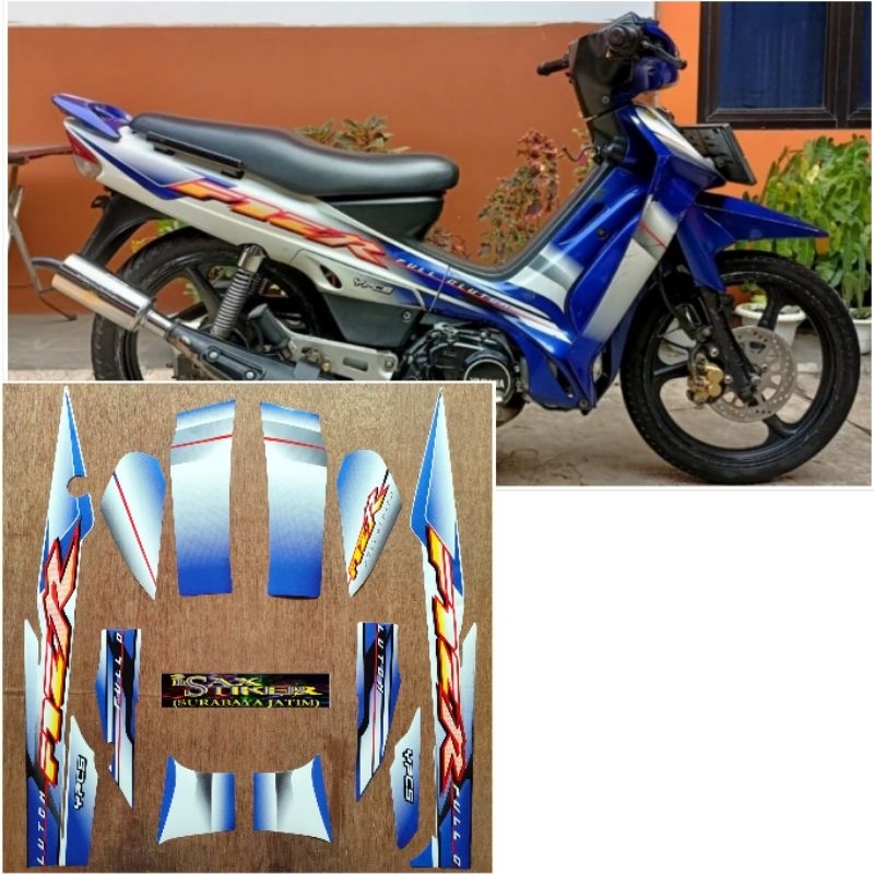 Original Yamaha F1ZR สีฟ้าและสีขาว Striping 2003