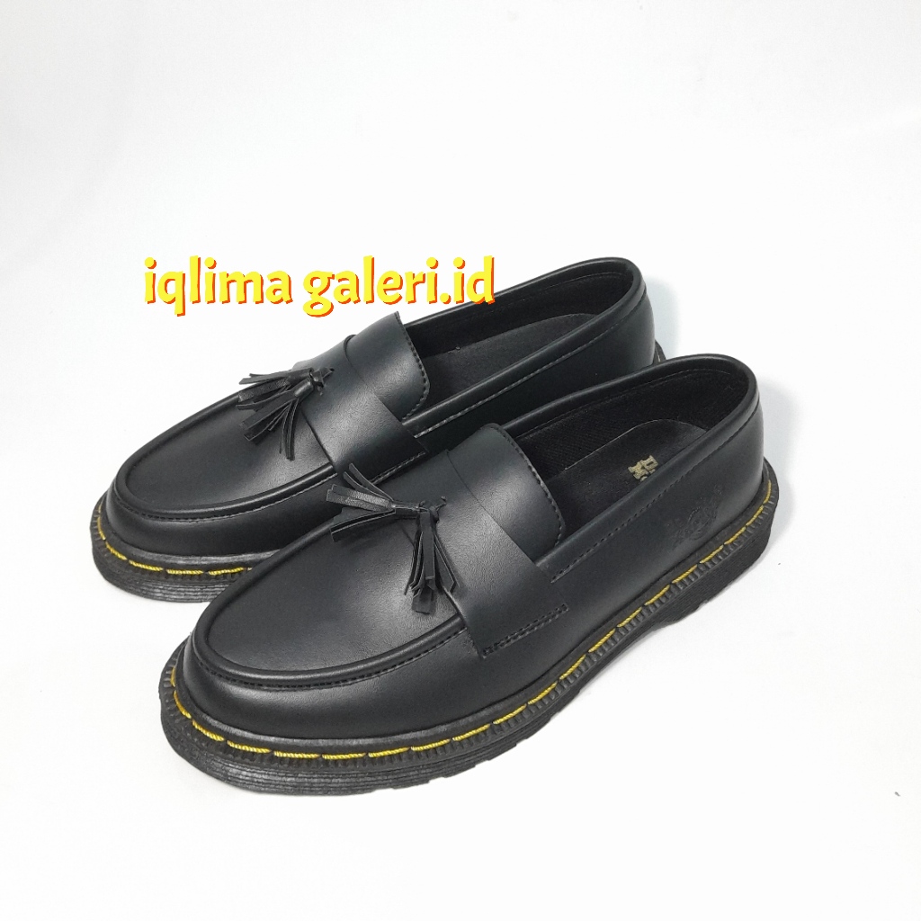 รองเท้าสลิปออนผู้ชาย docmart dokmart dokmar docmart penny loafers sllop