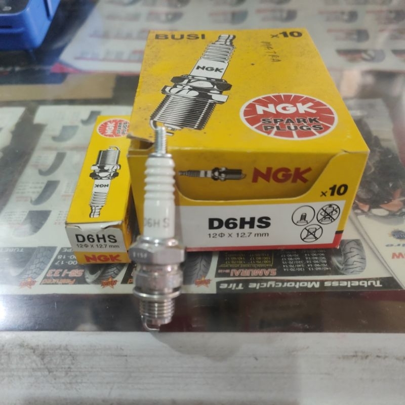 หัวเทียน Ngk d6hs***