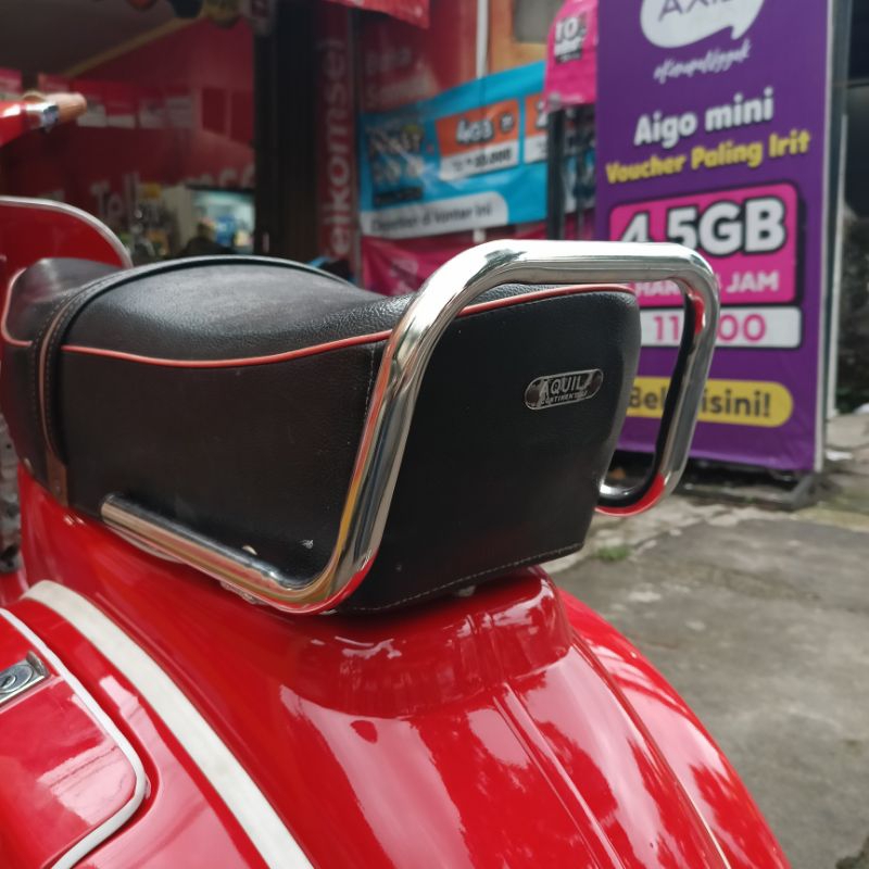 ขายึดที่นั่ง ที่จับที่นั่ง vespa super sprint pxe EXCEL พิเศษ