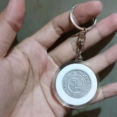 GANTUNGAN พวงกุญแจครุฑ 50 cent