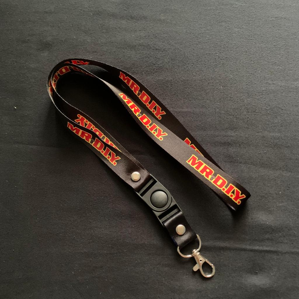 MR.DIY LANYARD STRAP