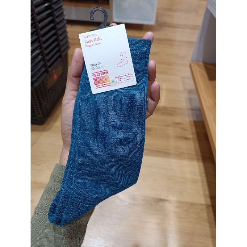 ถุงเท้าผู้หญิง Heattech Uniqlo