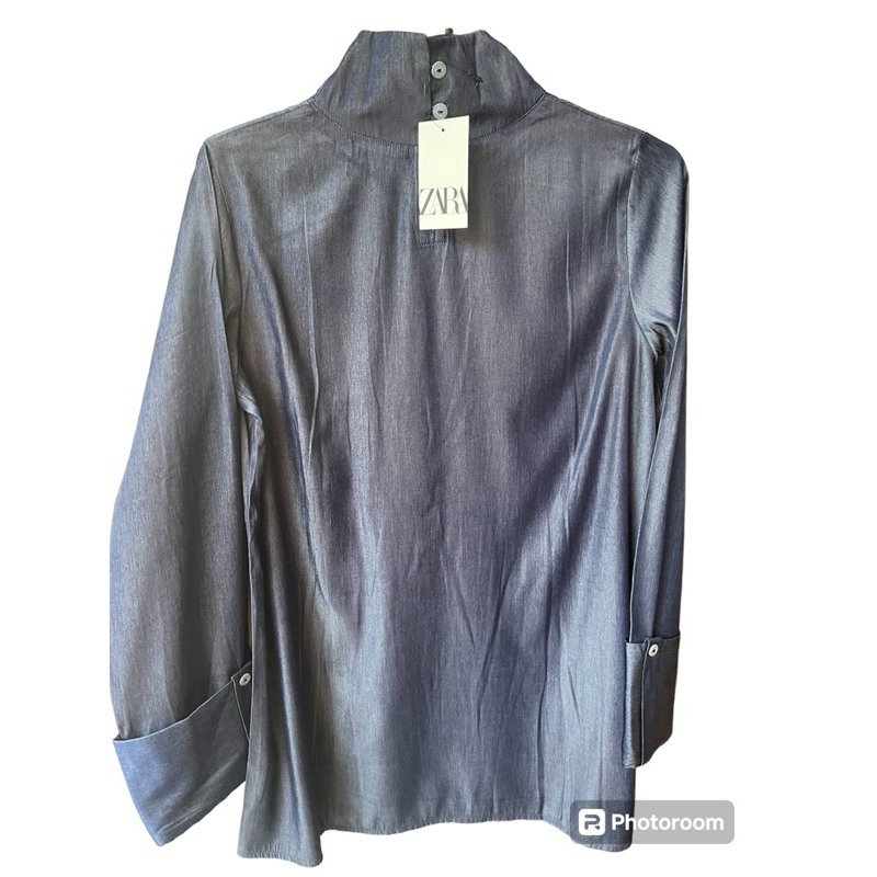 ZARA JEANS TURTLENECK TOP