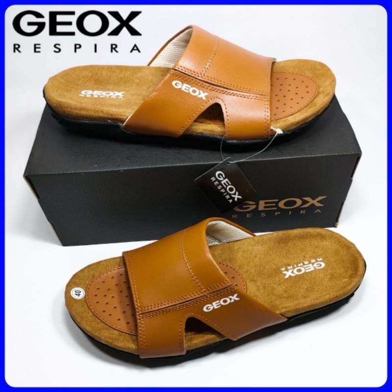 รองเท้าแตะหนังแท้ผู้ชาย Geox