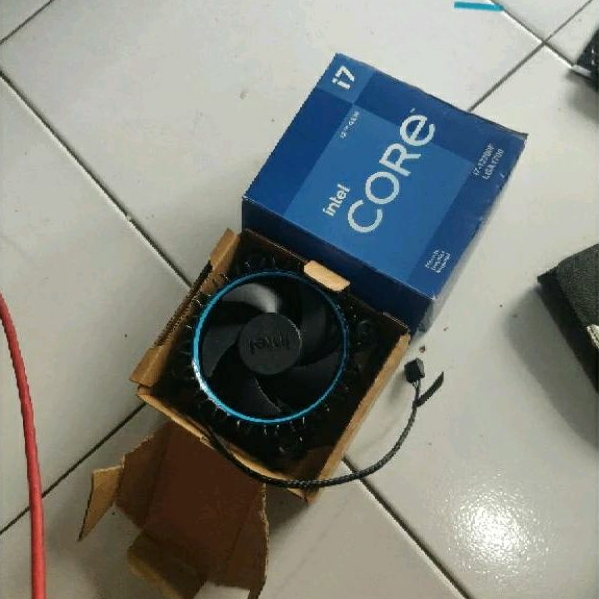 พัดลม Cpu lga1700 ในตัวแกน intel i7 gen12