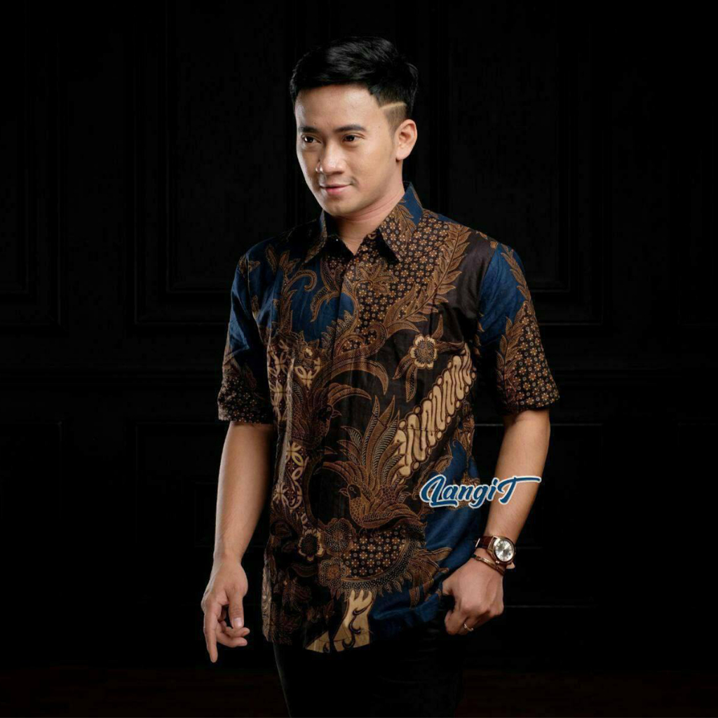 Katun KEMEJA Hem เสื้อเชิ้ตผู้ชายเสื้อเชิ้ตผ้าบาติกแขนสั้น Sogan Blue Cotton Batik สินค้าขายดี