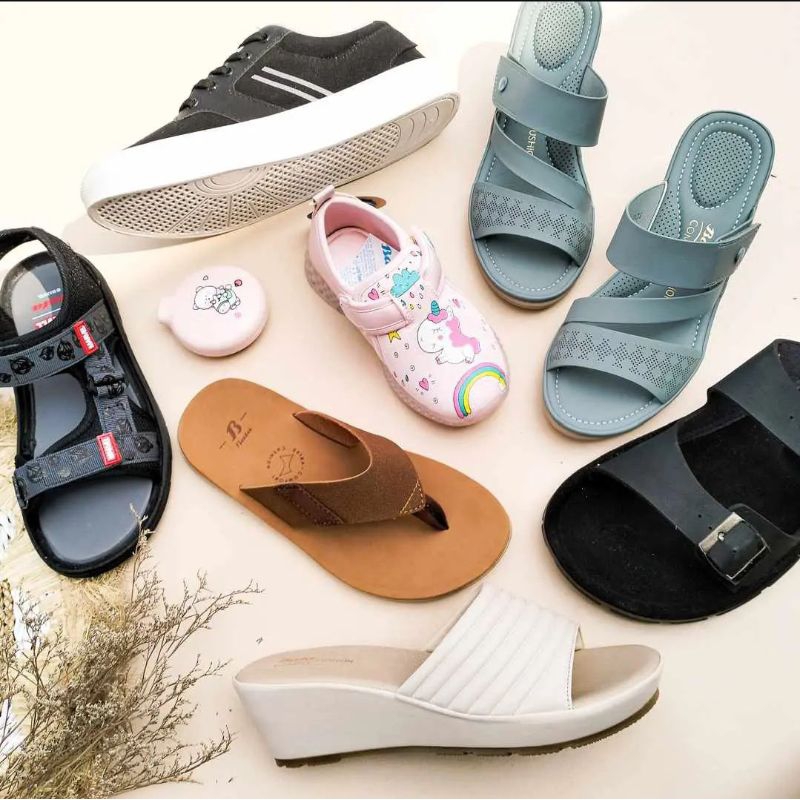 รองเท้าและรองเท้าแตะ AUCTION