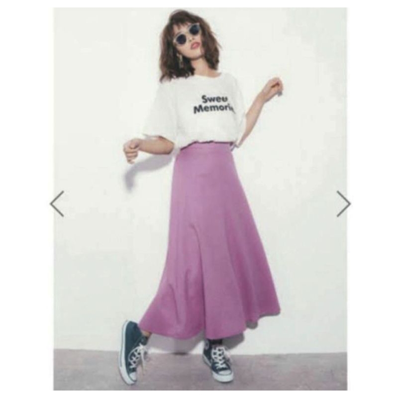 กระโปรง GRL FLARE สีชมพู