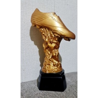 piala/teropy.topscor.29cm.gold