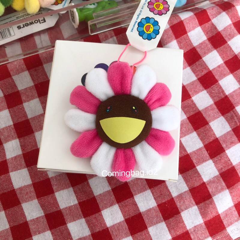 GANTUNGAN MURAKAMI กระเป๋า charm pin G DRAGON ตุ๊กตาพวงกุญแจเข็มกลัด takashi MURAKAMI สีชมพูยิ้มสีเห