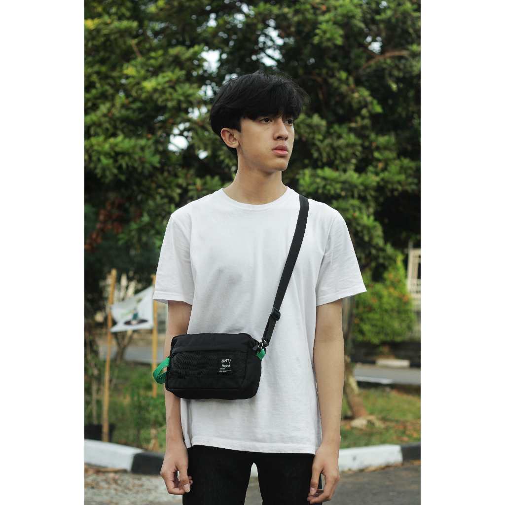 Ant PROJECT - กระเป๋าคลัทช์ CRUCIAL 2 in 1